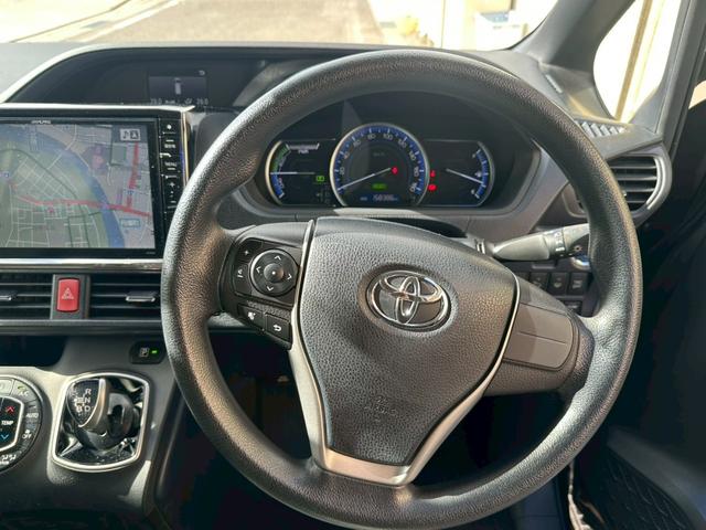 ヴォクシー ハイブリッドＸ　アルパイン１０インチナビ・１１．４インチフリップダウンモニター・両側電動スライドドア・寒冷地仕様・バックモニター・ＥＴＣ（24枚目）