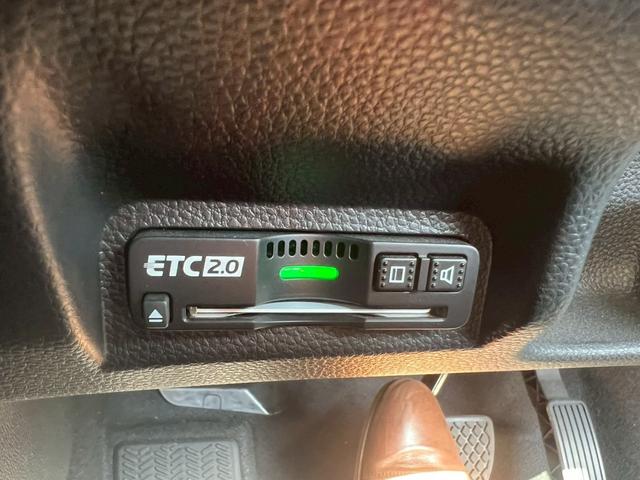 ヴェゼル ｅ：ＨＥＶ　Ｚ　純正９インチナビ・フルセグＴＶ・バックモニター・ＥＴＣ２．０・パワーバックドア・ホンダセンシング・寒冷地仕様・ＬＥＤヘッドライト・ワンオーナー（11枚目）