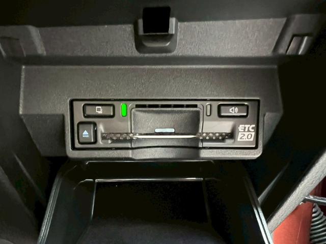 ＮＸ ＮＸ２５０　バージョンＬ　１４インチ純正ナビ・フルセグＴＶ・パノラミックビューモニター・全席シートヒーター・ステアリングヒーター・パワーバックドア・ワンオーナー（11枚目）