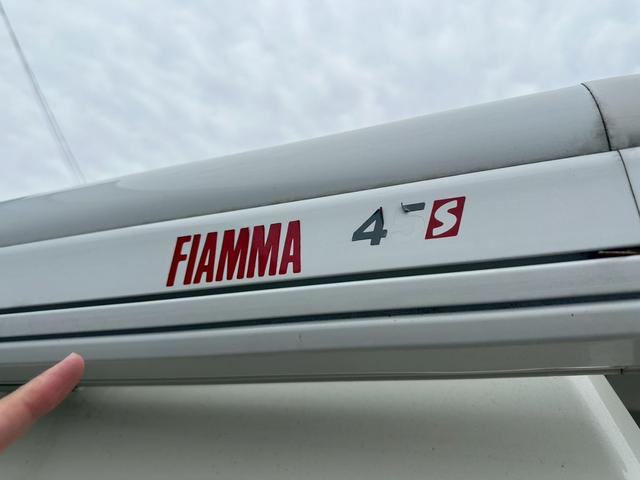 ＮＶ３５０キャラバンマイクロバス スーパーロングＧＸ　★ＦＩＡＭＭＡ４５Ｓ　サイドタープ・純正ナビ・１３．３インチフリップダウン・電動スライドドア・ＥＴＣ・４ＷＤ・バックモニター・フルセグＴＶ・純正ドライブレコーダー・ＬＥＤヘッドライト★（12枚目）