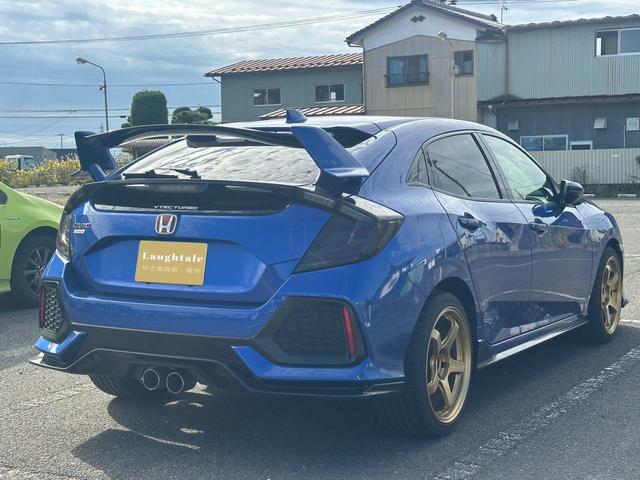 シビック ハッチバック ホンダセンシング ★純正フルエアロ・純正ナビ・フルセグTV・ETC・ホンダセンシング・バックモニター・パドルシフト・スマートプッシュスタート・シートヒーター★(3枚目)