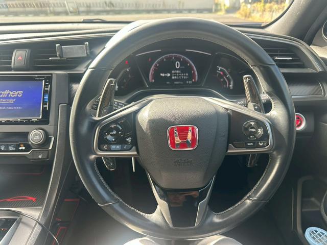 シビック ハッチバック ホンダセンシング ★純正フルエアロ・純正ナビ・フルセグTV・ETC・ホンダセンシング・バックモニター・パドルシフト・スマートプッシュスタート・シートヒーター★(9枚目)