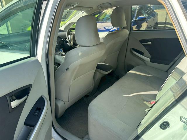 プリウス S 純正ナビ・バックモニター・ETC(12枚目)