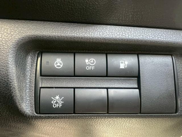 リーフ Ｘ　純正ナビ・アラウンドビューモニター・ＥＴＣ２．０・デジタルインナーミラー・シートヒーター・ステアリングヒーター・ワンオーナー（11枚目）