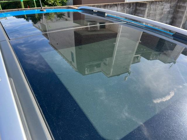 ジープ・レネゲード リミテッド　社外８インチナビ・フルセグＴＶ・ＥＴＣ・バックモニター・シートヒーター・ステアリングヒーター（4枚目）