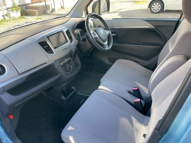 ワゴンＲ ＦＺ　４ＷＤ・レーダーブレーキサポート・社外ナビ・バックモニター・１オーナー・スマートキー・プッシュスタート・純正１４インチアルミホイール（3枚目）