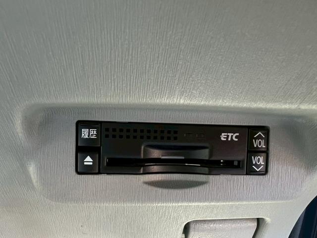 プリウス Ｓ　ＬＥＤエディション　純正ナビ・バックモニター・ＥＴＣ・ＬＥＤヘッドライト（10枚目）