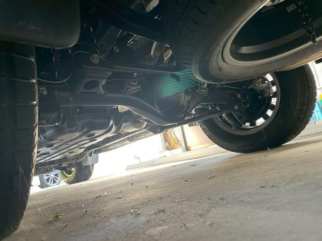 ランドクルーザープラド ＴＸ　Ｌパッケージ　マットブラックエディション　ＴＲＤエアロ・ＴＲＤマフラー・メーカーナビ・パノラミックビューモニター・サンルーフ・ベージュ本革シート・ブラインドスポットモニター・寒冷地仕様・フルセグＴＶ（16枚目）