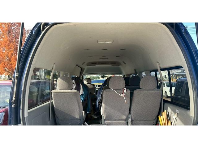 ハイエースワゴン グランドキャビン　純正ナビ・左側スライドドア・バックモニター・ＥＴＣ（5枚目）