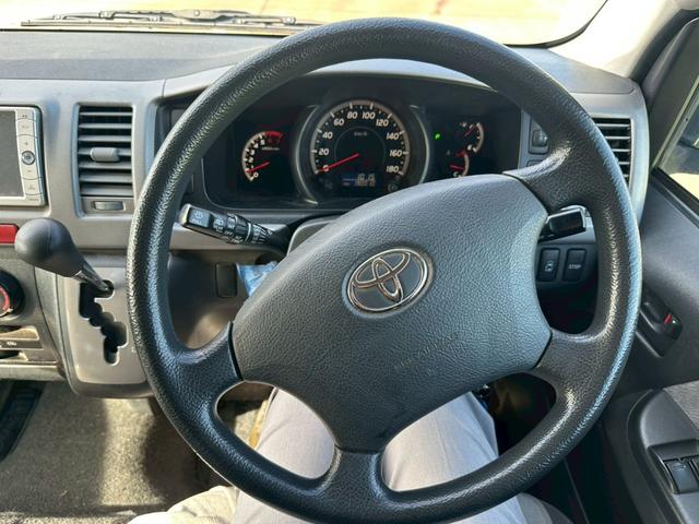 ハイエースワゴン グランドキャビン　純正ナビ・左側スライドドア・バックモニター・ＥＴＣ（10枚目）