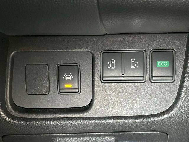 セレナ ハイウェイスター S-ハイブリッド 両側パワースライドドア・合皮シート・純正ナビ・バックモニター・フリップダウンモニター・クルーズコントロール・レーンキープアシスト・純正16インチAW・LEDヘッドライト・ETC(11枚目)