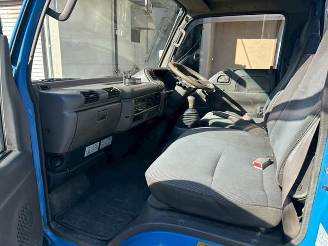 エルフトラック ベースグレード(5枚目)