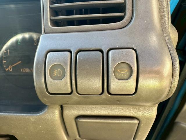 エルフトラック ベースグレード(11枚目)