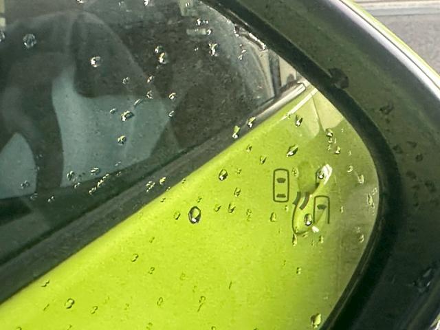 プリウス A ★純正9インチナビ・バックモニター・フルセグ・4WD・ブラインドスポットモニター・ヘッドアップディスプレイ・Bluetooth・LEDヘッドライト・オートハイビーム・スマートプッシュスタート★(27枚目)