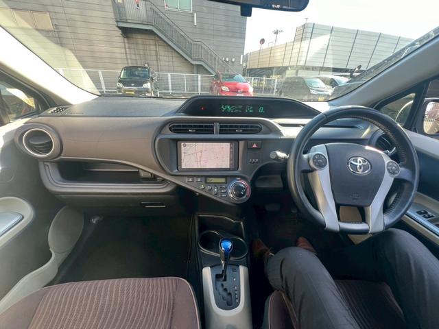 アクア Ｇ　純正ナビ・バックモニター・ＥＴＣ・ＬＥＤヘッドライト（7枚目）