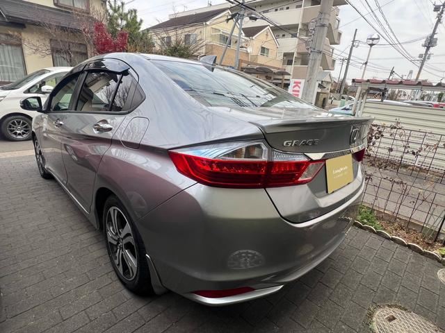 グレイス ハイブリッドＥＸ　純正ナビ・フルセグＴＶ・バックモニター・ＥＴＣ・ワンオーナー・ＬＥＤヘッドライト・寒冷地仕様・シートヒーター（3枚目）