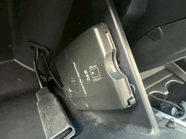 グレイス ハイブリッドＥＸ　純正ナビ・フルセグＴＶ・バックモニター・ＥＴＣ・ワンオーナー・ＬＥＤヘッドライト・寒冷地仕様・シートヒーター（10枚目）