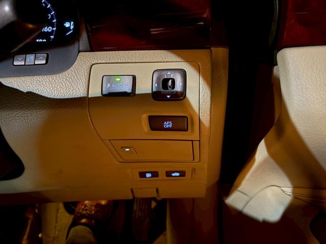 ＬＳ ＬＳ４６０　純正ナビ・バックモニター・ＥＴＣ（14枚目）