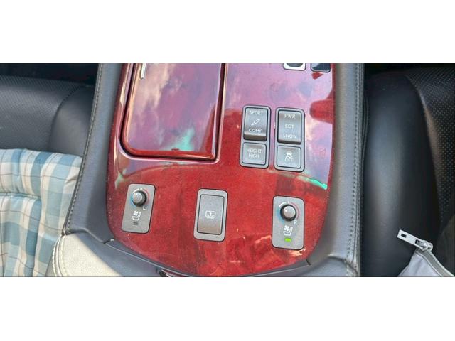 ＬＳ ＬＳ４６０　メーカーナビ・バックモニター・ＴＶ・パワーシート・シートヒーター・ステアリングヒーター・全塗装（10枚目）