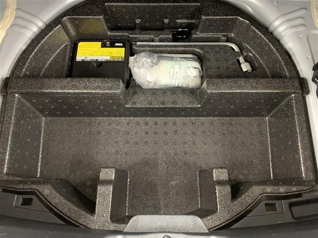 ヴィッツ F(12枚目)