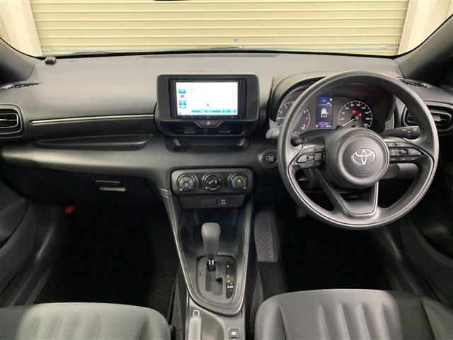 ヤリス X(8枚目)