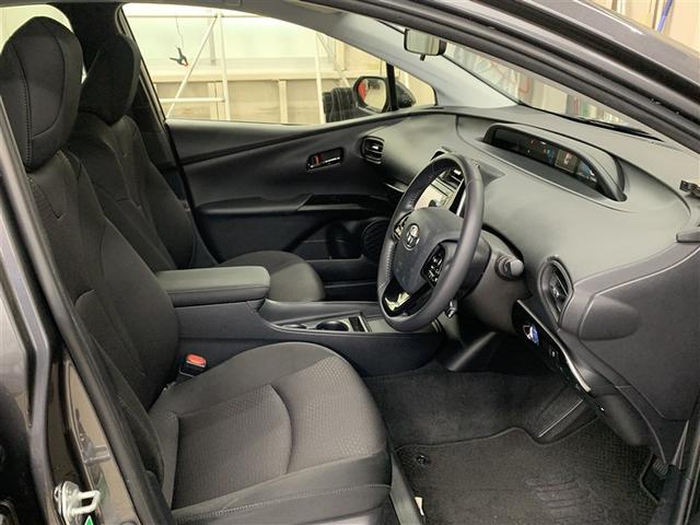 プリウス S(9枚目)