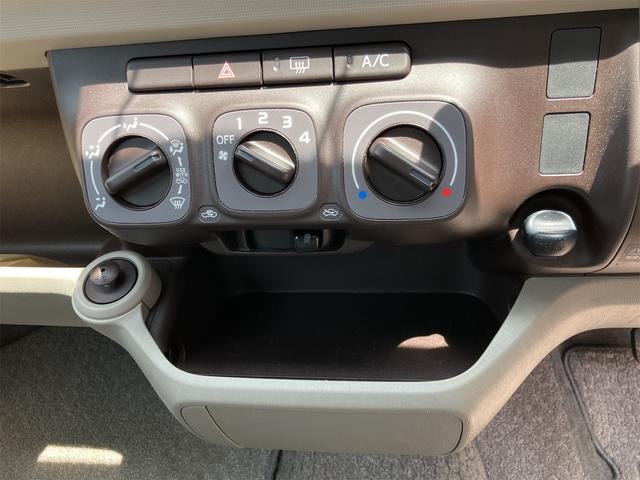 パッソ Ｘ　ユルリ　４ＷＤ　ドライブレコーダー　アルミホイール　スマートキー　電動格納ミラー　ＣＶＴ　盗難防止システム　衝突安全ボディ　ベンチシート　ＡＢＳ　ＣＤ　カセット　エアコン　パワーステアリング　パワーウィンドウ（5枚目）