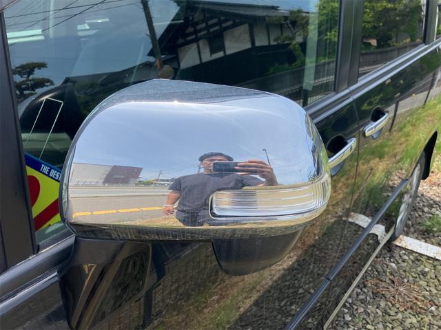 ヴォクシー ＺＳ　４ＷＤ　ドライブレコーダー　ＥＴＣ　両側電動スライドドア　ＨＩＤ　スマートキー　電動格納ミラー　３列シート　ＣＶＴ　アルミホイール　盗難防止システム　衝突安全ボディ　ＡＢＳ　エアコン（38枚目）