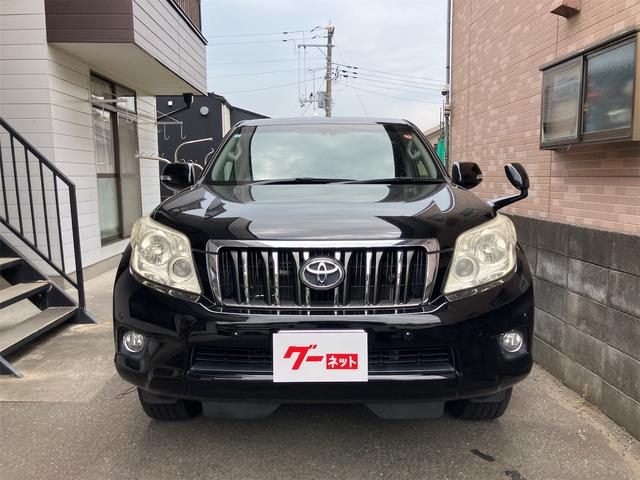 ランドクルーザープラド ＴＸ　Ｌパッケージ　４ＷＤ　ＥＴＣ　バックカメラ　クリアランスソナー　オートクルーズコントロール　パワーシート　ナビ　オートライト　アルミホイール　スマートキー　電動格納ミラー　シートヒーター　ＡＴ　盗難防止システム（12枚目）
