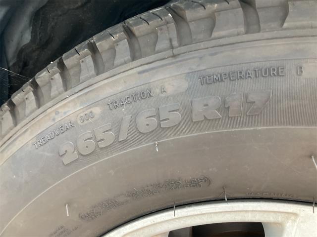 ランドクルーザープラド ＴＸ　Ｌパッケージ　４ＷＤ　ＥＴＣ　バックカメラ　クリアランスソナー　オートクルーズコントロール　パワーシート　ナビ　オートライト　アルミホイール　スマートキー　電動格納ミラー　シートヒーター　ＡＴ　盗難防止システム（27枚目）