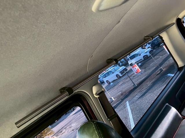 ハイエースバン ロングスーパーGL Carica Cal‘sMotor オリジナルカスタマイズカー 純正7インチナビ シーケンシャルLEDヘッドライト 全方位カメラ ETC クリアランスソナー ベットキット 専用シートカバー(3枚目)