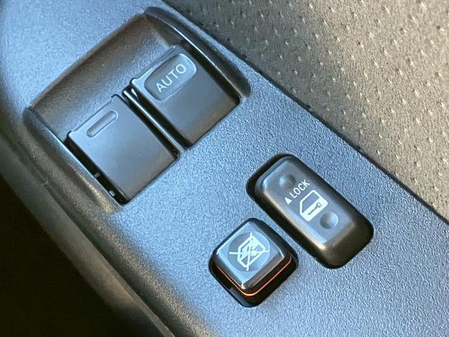 ハイエースバン ロングスーパーGL Carica Cal‘sMotor オリジナルカスタマイズカー 純正7インチナビ シーケンシャルLEDヘッドライト 全方位カメラ ETC クリアランスソナー ベットキット 専用シートカバー(40枚目)