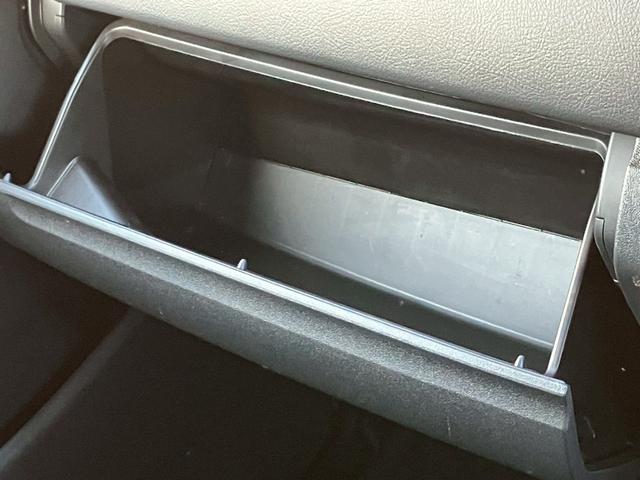 ハイエースバン ロングスーパーGL Carica Cal‘sMotor オリジナルカスタマイズカー 純正7インチナビ シーケンシャルLEDヘッドライト 全方位カメラ ETC クリアランスソナー ベットキット 専用シートカバー(48枚目)