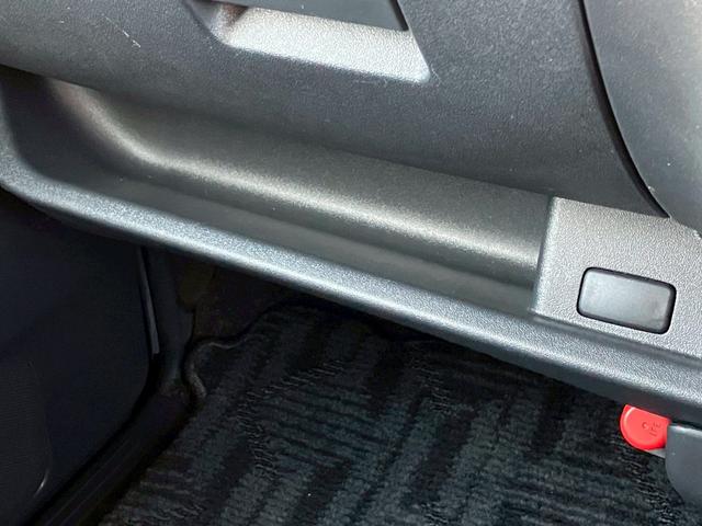 ハイエースバン ロングスーパーGL Carica Cal‘sMotor オリジナルカスタマイズカー 純正7インチナビ シーケンシャルLEDヘッドライト 全方位カメラ ETC クリアランスソナー ベットキット 専用シートカバー(49枚目)