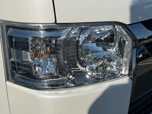 ハイエースバン スーパーＧＬ　ダークプライムＩＩ　ＡＬＰＩＮＥ１１インチナビ　パノラマミックビューモニター　両側パワースライドドア　ＥＴＣ２．０　ＨＤＭＩ　ＵＳＢ　リアヒーター　リアクーラー　フルセグテレビ（22枚目）