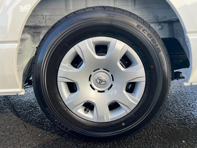 ハイエースバン スーパーＧＬ　ダークプライムＩＩ　ＡＬＰＩＮＥ１１インチナビ　パノラマミックビューモニター　両側パワースライドドア　ＥＴＣ２．０　ＨＤＭＩ　ＵＳＢ　リアヒーター　リアクーラー　フルセグテレビ（27枚目）