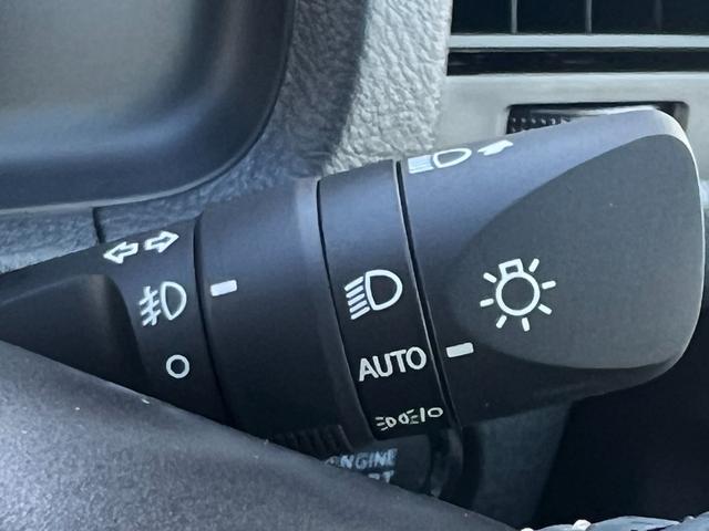 ハイエースバン スーパーＧＬ　ダークプライムＩＩ　ＡＬＰＩＮＥ１１インチナビ　パノラマミックビューモニター　両側パワースライドドア　ＥＴＣ２．０　ＨＤＭＩ　ＵＳＢ　リアヒーター　リアクーラー　フルセグテレビ（41枚目）