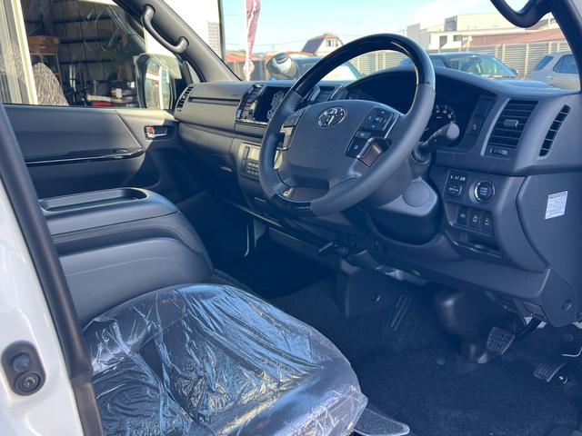 ハイエースバン スーパーＧＬ　ダークプライムＩＩ　ＡＬＰＩＮＥ１１インチナビ　パノラマミックビューモニター　両側パワースライドドア　ＥＴＣ２．０　ＨＤＭＩ　ＵＳＢ　リアヒーター　リアクーラー　フルセグテレビ（57枚目）