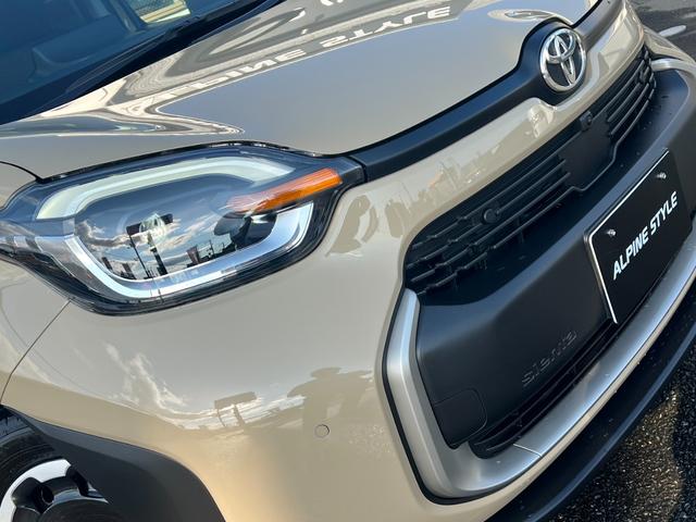 シエンタ ハイブリッドＺ　１０．５インチディスプレイオーディオ　パノラマミックビューモニター　後席モニター　コンフォートパッケージ　両側パワースライドドア　ハンズフリードア　ドライブレコーダー　ＥＴＣ２．０　電動パーキング（15枚目）