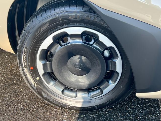 シエンタ ハイブリッドＺ　１０．５インチディスプレイオーディオ　パノラマミックビューモニター　後席モニター　コンフォートパッケージ　両側パワースライドドア　ハンズフリードア　ドライブレコーダー　ＥＴＣ２．０　電動パーキング（20枚目）