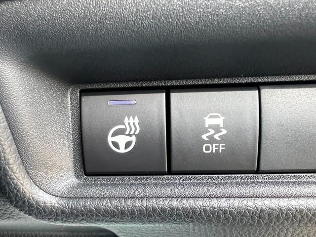 シエンタ ハイブリッドＺ　１０．５インチディスプレイオーディオ　パノラマミックビューモニター　後席モニター　コンフォートパッケージ　両側パワースライドドア　ハンズフリードア　ドライブレコーダー　ＥＴＣ２．０　電動パーキング（43枚目）