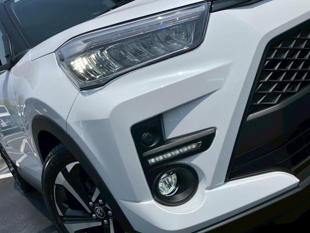 ライズ Z ALPINE9インチナビ パノラマミックビューモニター ブラインドスポットモニター フルセグテレビ HDMI 純正アルミ シートヒーター シーケンシャルウインカー ETC(15枚目)