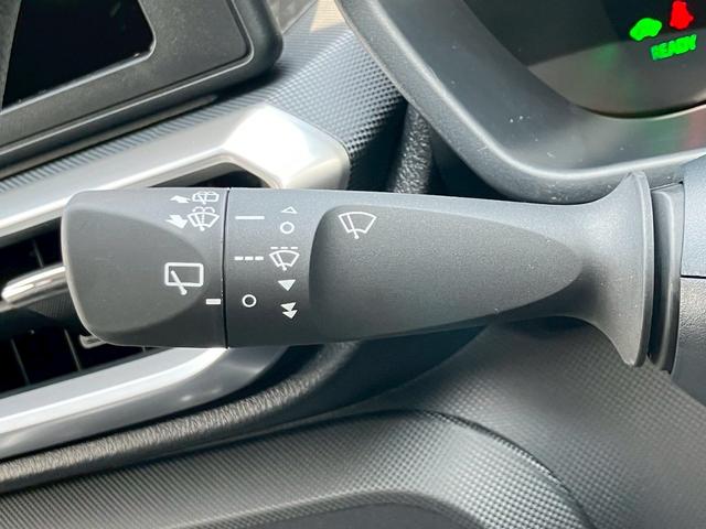 ライズ Z ALPINE9インチナビ パノラマミックビューモニター ブラインドスポットモニター フルセグテレビ HDMI 純正アルミ シートヒーター シーケンシャルウインカー ETC(31枚目)