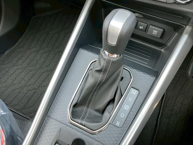 ライズ Z ALPINE9インチナビ パノラマミックビューモニター ブラインドスポットモニター フルセグテレビ HDMI 純正アルミ シートヒーター シーケンシャルウインカー ETC(36枚目)