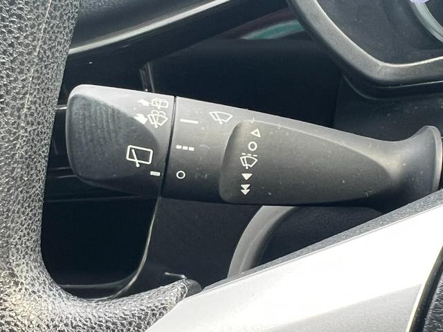 ムーヴ カスタム　ＸリミテッドＩＩ　ＳＡＩＩＩ　ワンオーナー　全方位カメラ　社外ナビ　フルセグ　ＤＶＤ再生　ドライブレコーダー　シートヒーター　衝突軽減ブレーキ　ＬＥＤヘッドライト　ＬＥＤフォグ　純正ＡＷ　純正マット　純正ドアバイザー　スマートキー（37枚目）