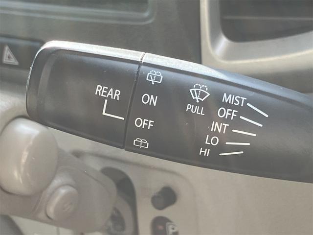 スペーシア Ｘ　両側スライド・片側電動　ナビ　オートライト　スマートキー　アイドリングストップ　電動格納ミラー　ベンチシート　ＣＶＴ　盗難防止システム　ＡＢＳ　アルミホイール　衝突安全ボディ　エアコン（9枚目）