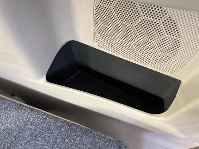 スペーシア Ｘ　両側スライド・片側電動　ナビ　オートライト　スマートキー　アイドリングストップ　電動格納ミラー　ベンチシート　ＣＶＴ　盗難防止システム　ＡＢＳ　アルミホイール　衝突安全ボディ　エアコン（50枚目）