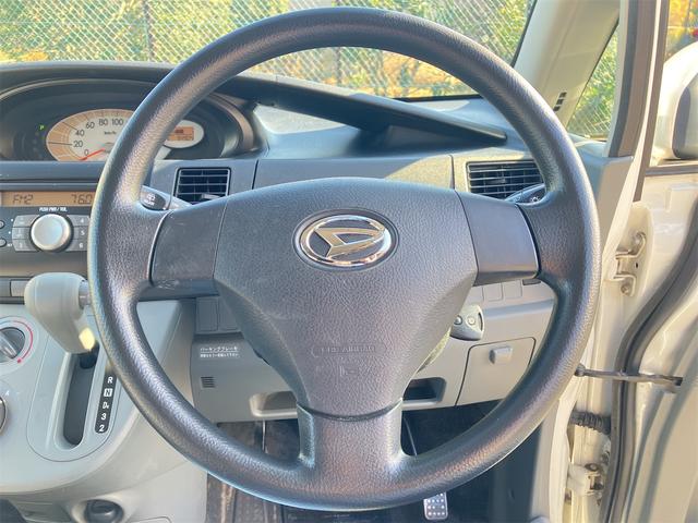 ムーヴ Ｌ　４ＷＤ　スタットレス　キーレスエントリー　ベンチシート　ＡＴ　盗難防止システム　ＣＤ　アルミホイール　衝突安全ボディ　エアコン　パワーステアリング　パワーウィンドウ　運転席エアバッグ　助手席エアバッグ（3枚目）