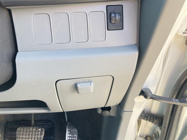 ムーヴ Ｌ　４ＷＤ　スタットレス　キーレスエントリー　ベンチシート　ＡＴ　盗難防止システム　ＣＤ　アルミホイール　衝突安全ボディ　エアコン　パワーステアリング　パワーウィンドウ　運転席エアバッグ　助手席エアバッグ（38枚目）