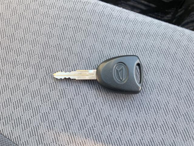 ムーヴ Ｌ　４ＷＤ　スタットレス　キーレスエントリー　ベンチシート　ＡＴ　盗難防止システム　ＣＤ　アルミホイール　衝突安全ボディ　エアコン　パワーステアリング　パワーウィンドウ　運転席エアバッグ　助手席エアバッグ（41枚目）